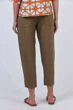 Load image into Gallery viewer, TOBACCO SLIM LEG LINEN PANTS