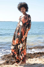 Load image into Gallery viewer, CLEAN SWEEP DRESS - BLACK SHELLS