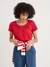 Load image into Gallery viewer, APPLETREE T-SHIRT SCARLET