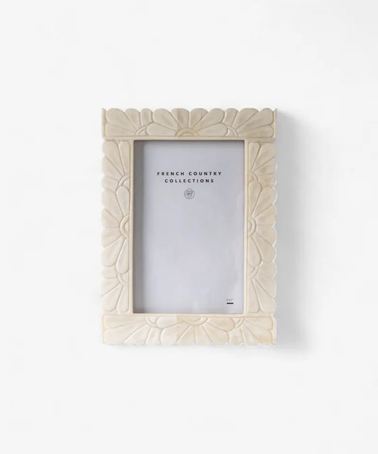 ARIA CARVED FRAME