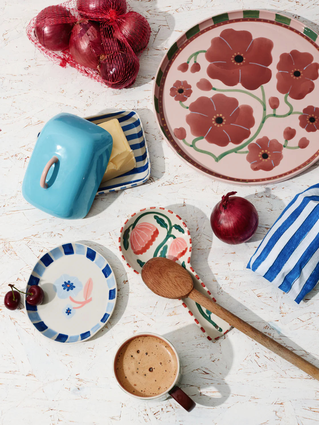 BLOOMIE BLUE FLOWER DISH