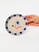 Load image into Gallery viewer, BLOOMIE BLUE FLOWER DISH