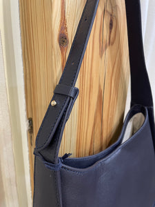 AREZZO SHOULDER BAG - MIDNIGHT BLUE