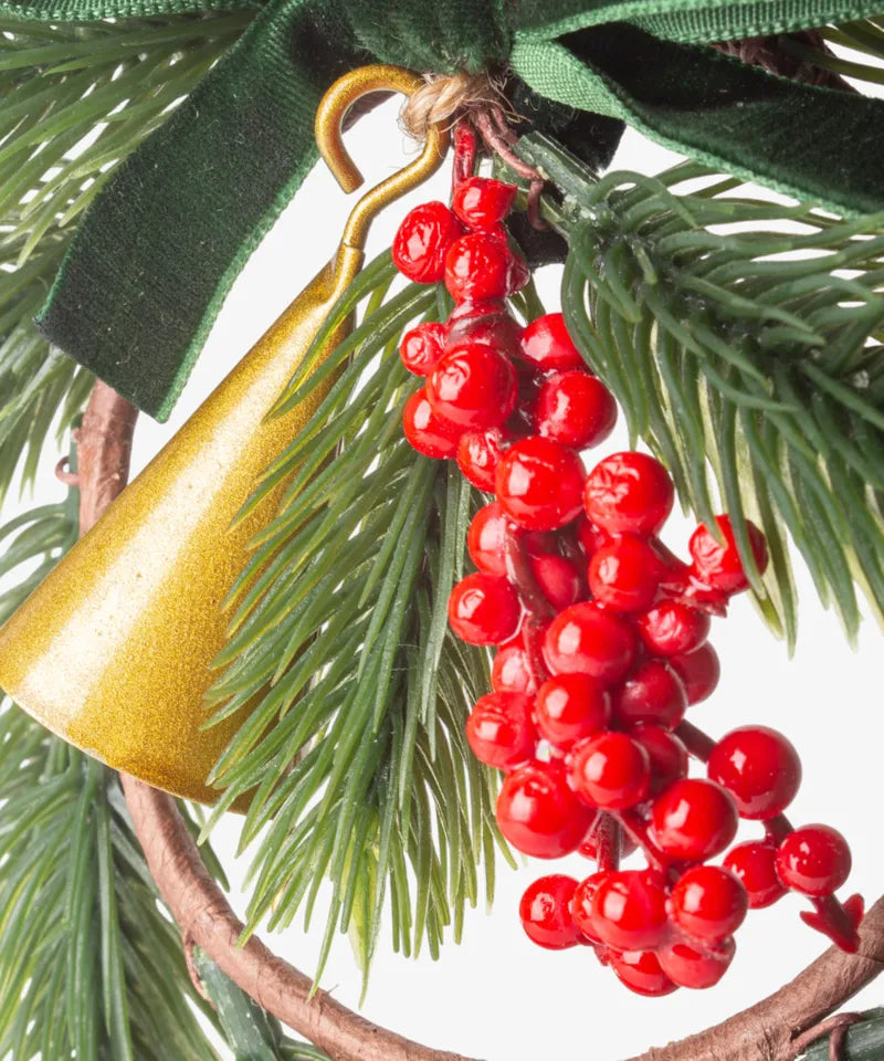 FESTIVE SPRIG MINI WREATH