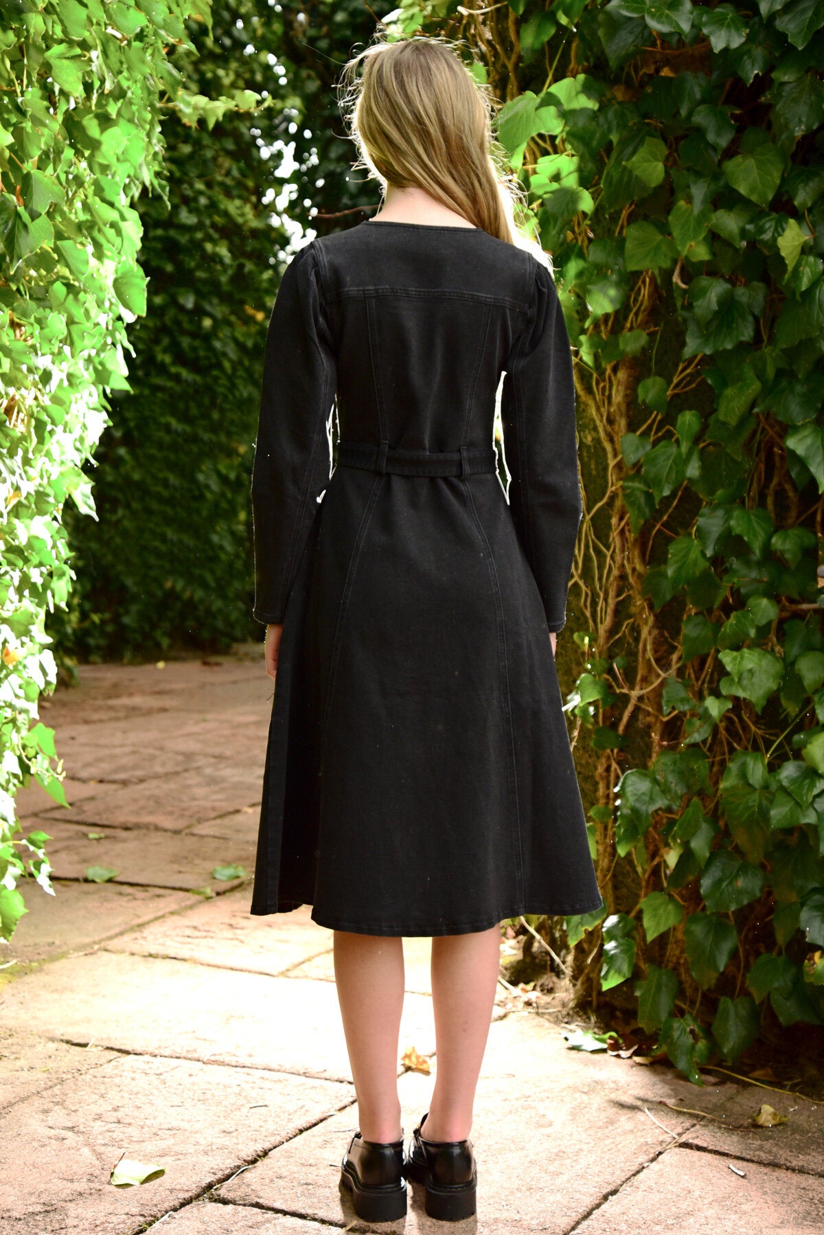 DRESS PLAY DRESS - BLACK