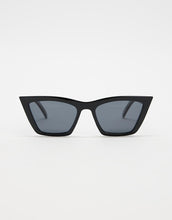 Load image into Gallery viewer, VAN SAINT BLACK