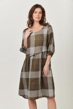 Load image into Gallery viewer, LINEN DRESS - BREEN PLAID