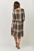 Load image into Gallery viewer, LINEN DRESS - BREEN PLAID