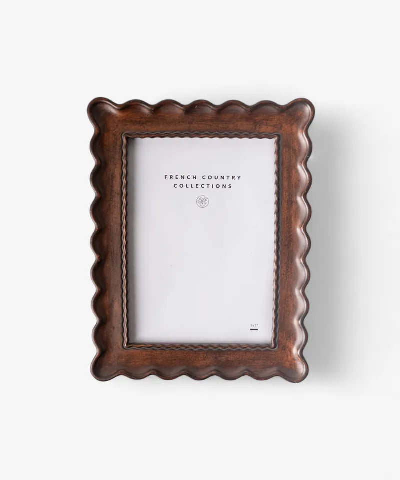 CHESTNUT WAVY PHOTOFRAME  - 5 X 7