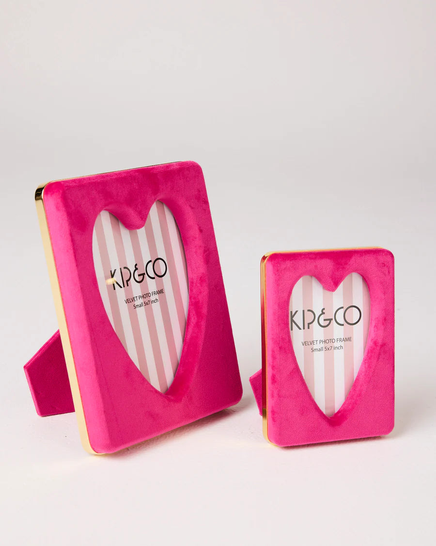 DESERT PINK HEART VELVET PHOTO FRAME
