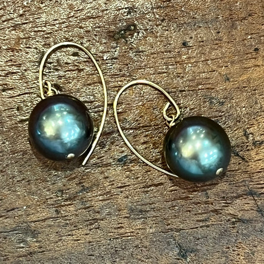 TAHITIAN PEARL EARRINGS WITH 9CT GOLD HOOK
