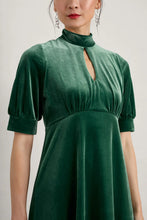 Load image into Gallery viewer, FOUR LANES DRESS - EVERGREEN