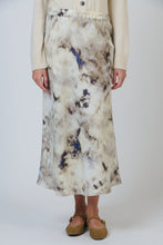 Load image into Gallery viewer, LINEN SKIRT - EMEPRADOR PRINT
