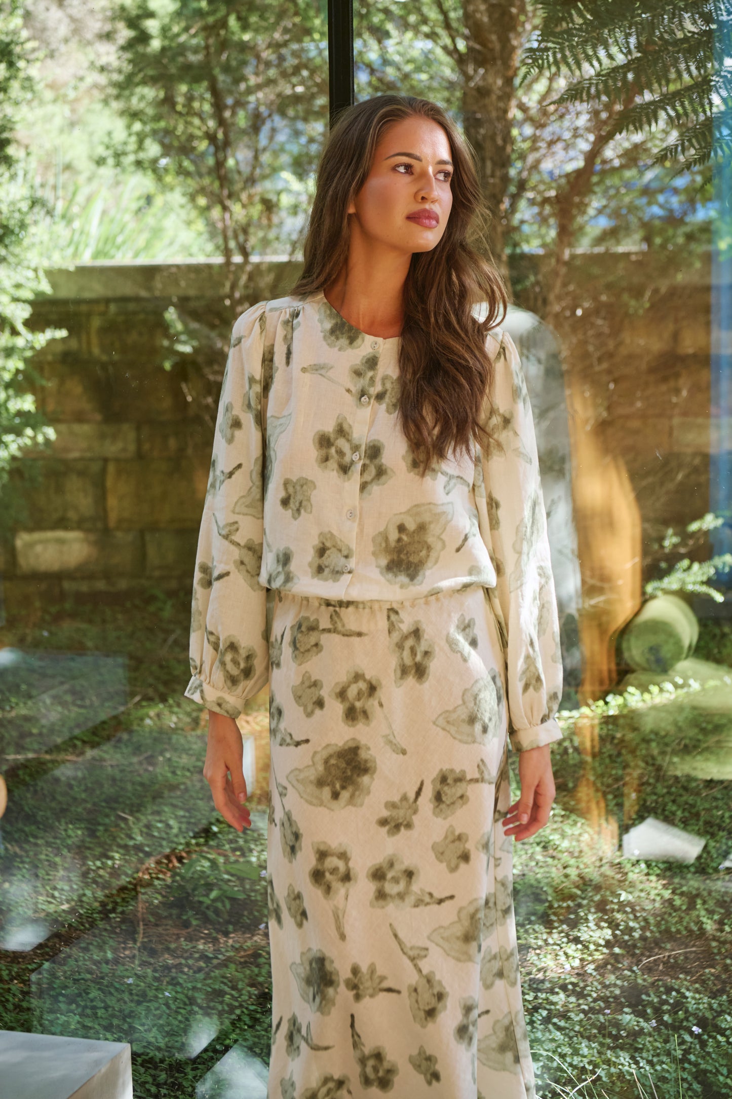 LINEN BUTTON FRONT BLOUSE - PATINA PETALS