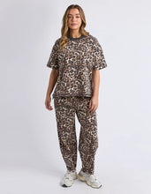 Load image into Gallery viewer, LEOPARD DAYS TEE
