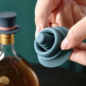 TOP HAT WINE STOPPER