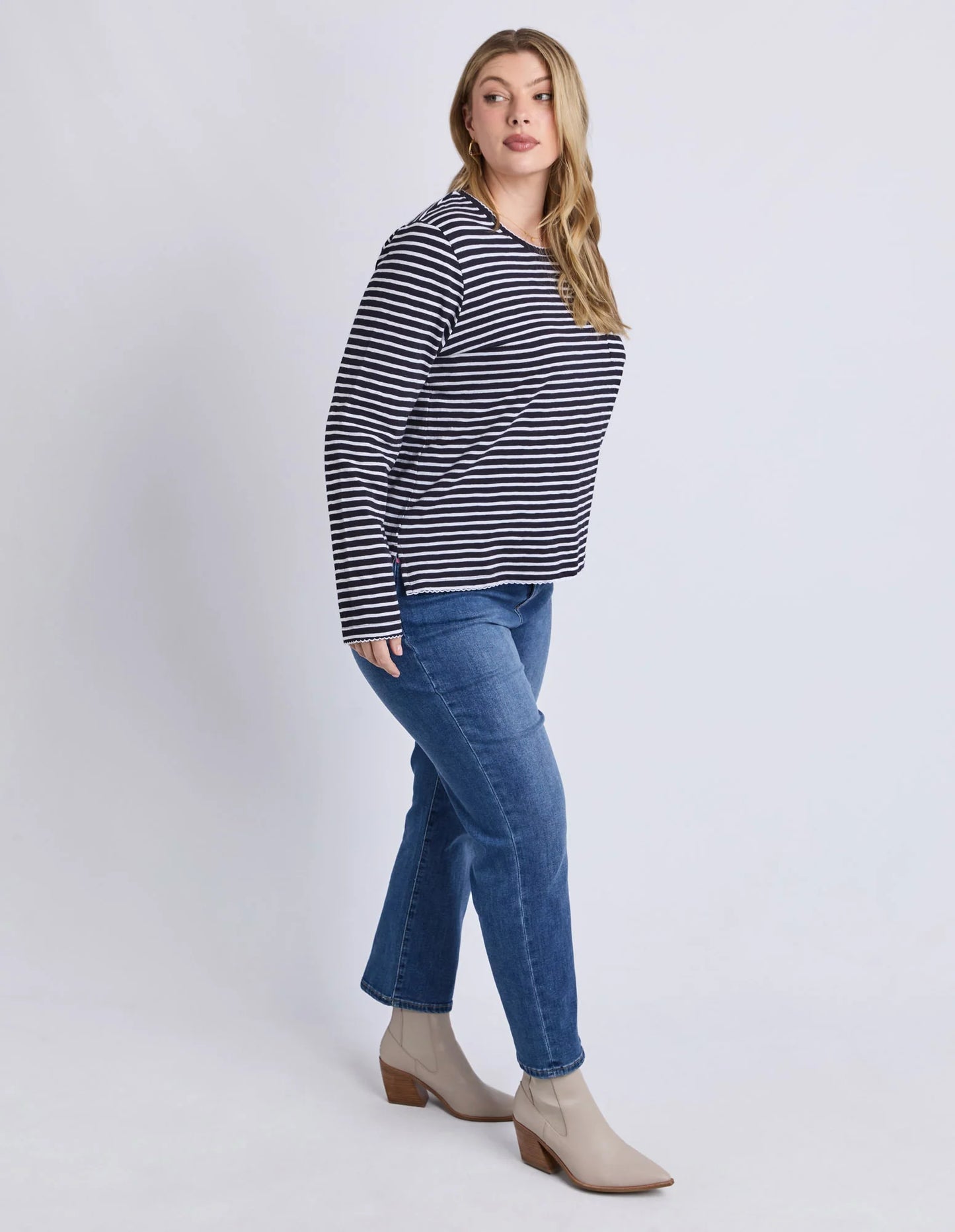 DREA LONG SLEEVE TEE - NAVY WHITE STRIPE