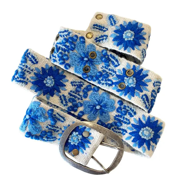 BELT - EMBROIDERED FORGET ME KNOT