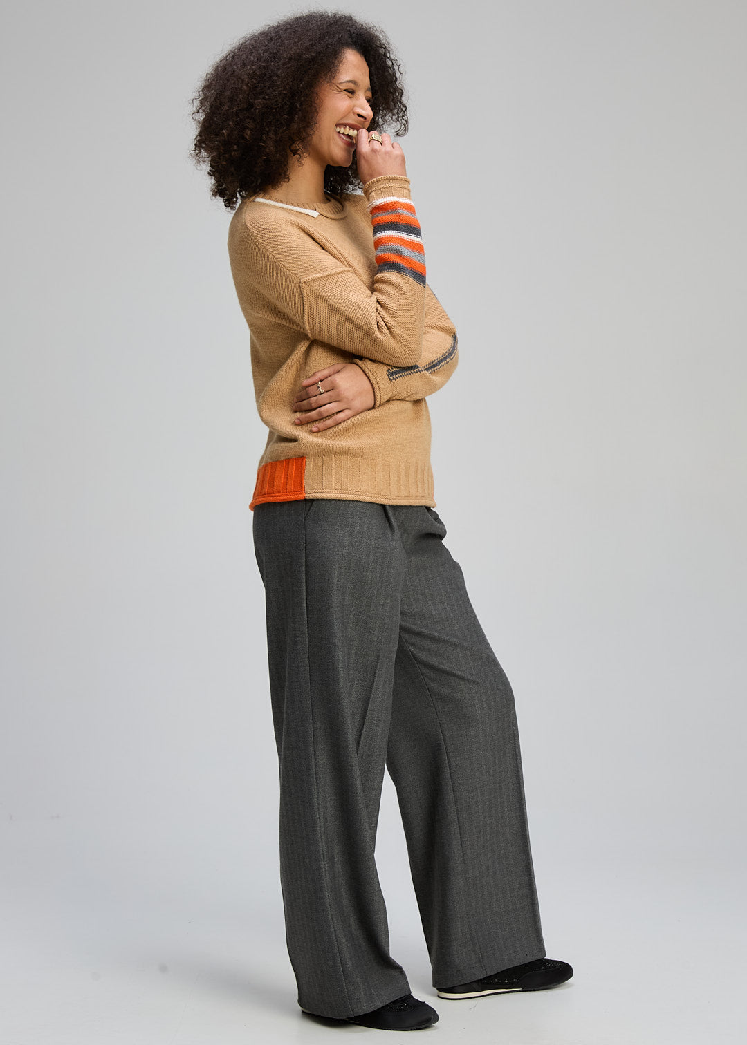 STYLED EDGES JUMPER - CAMEL