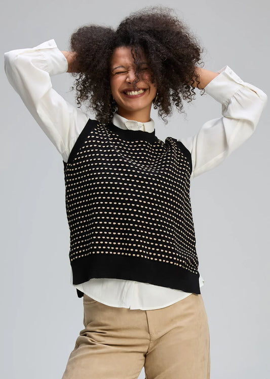 TEXTURED TANK - BLACK