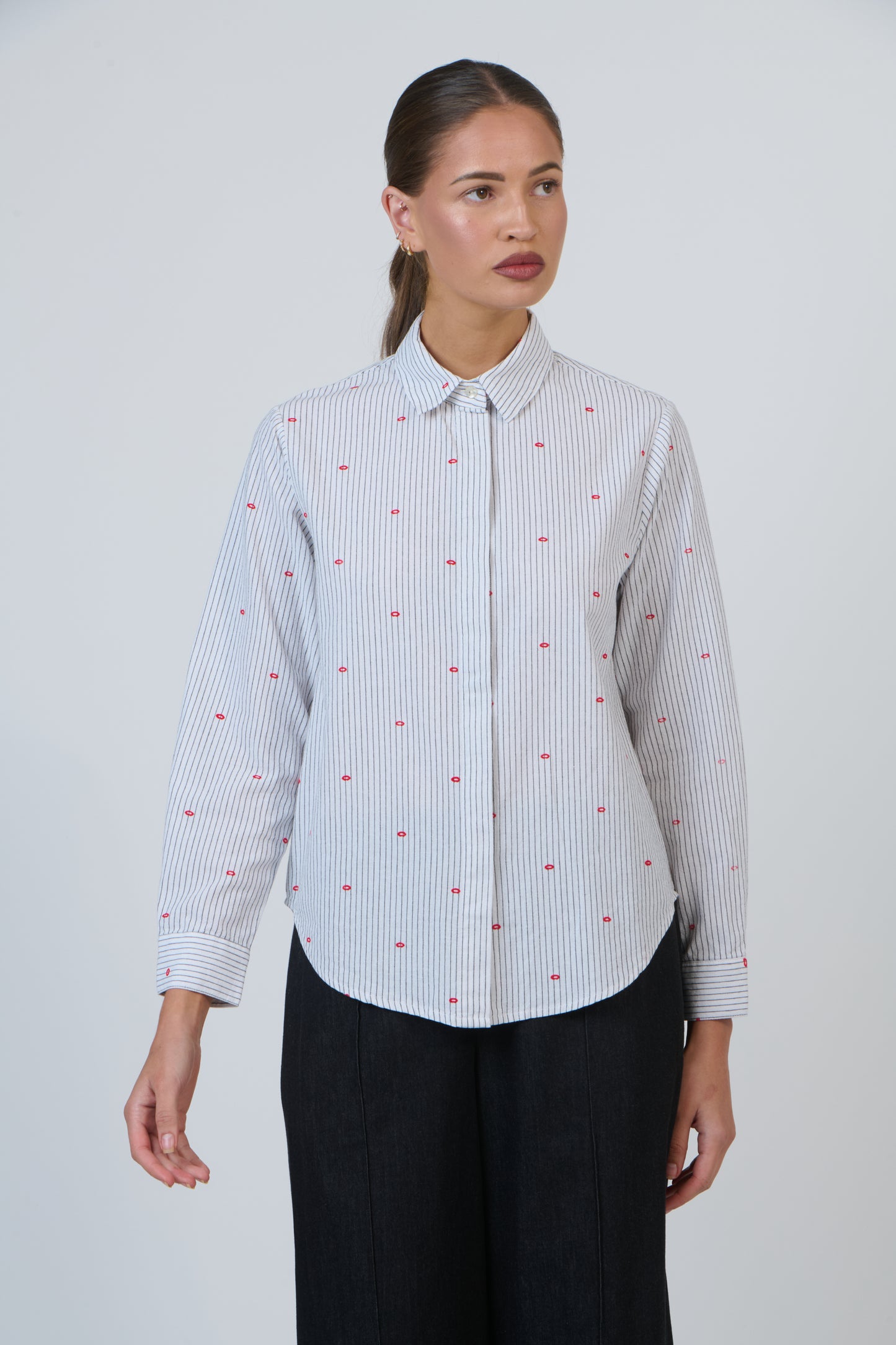 LINEN CLASSIC SHIRT - HOT LIPS