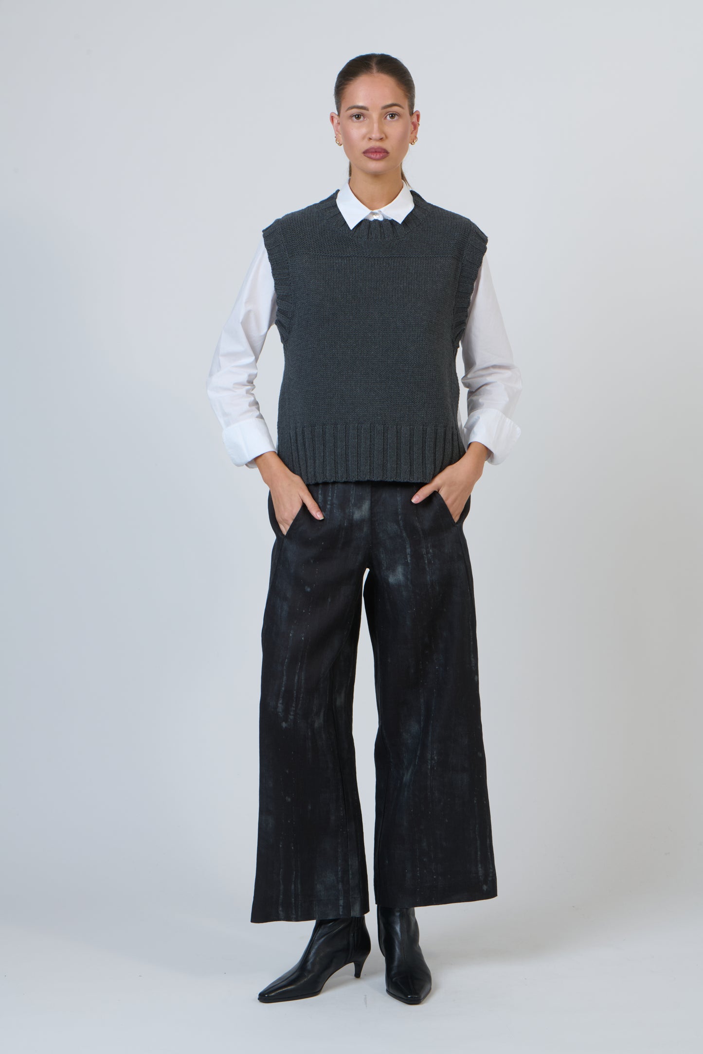 COTTON KNIT VEST - COAL