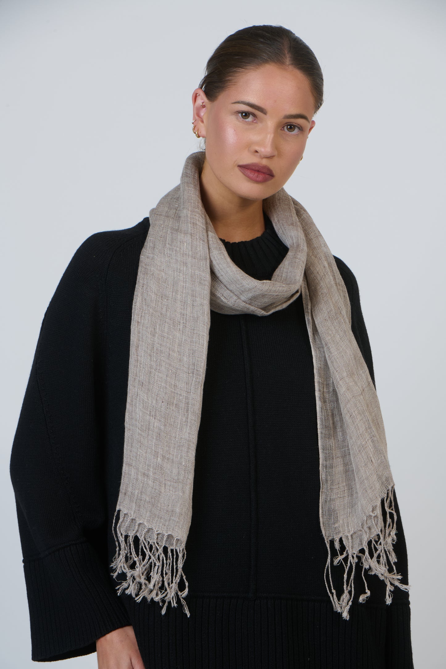 LINEN SCARF - TAUPE