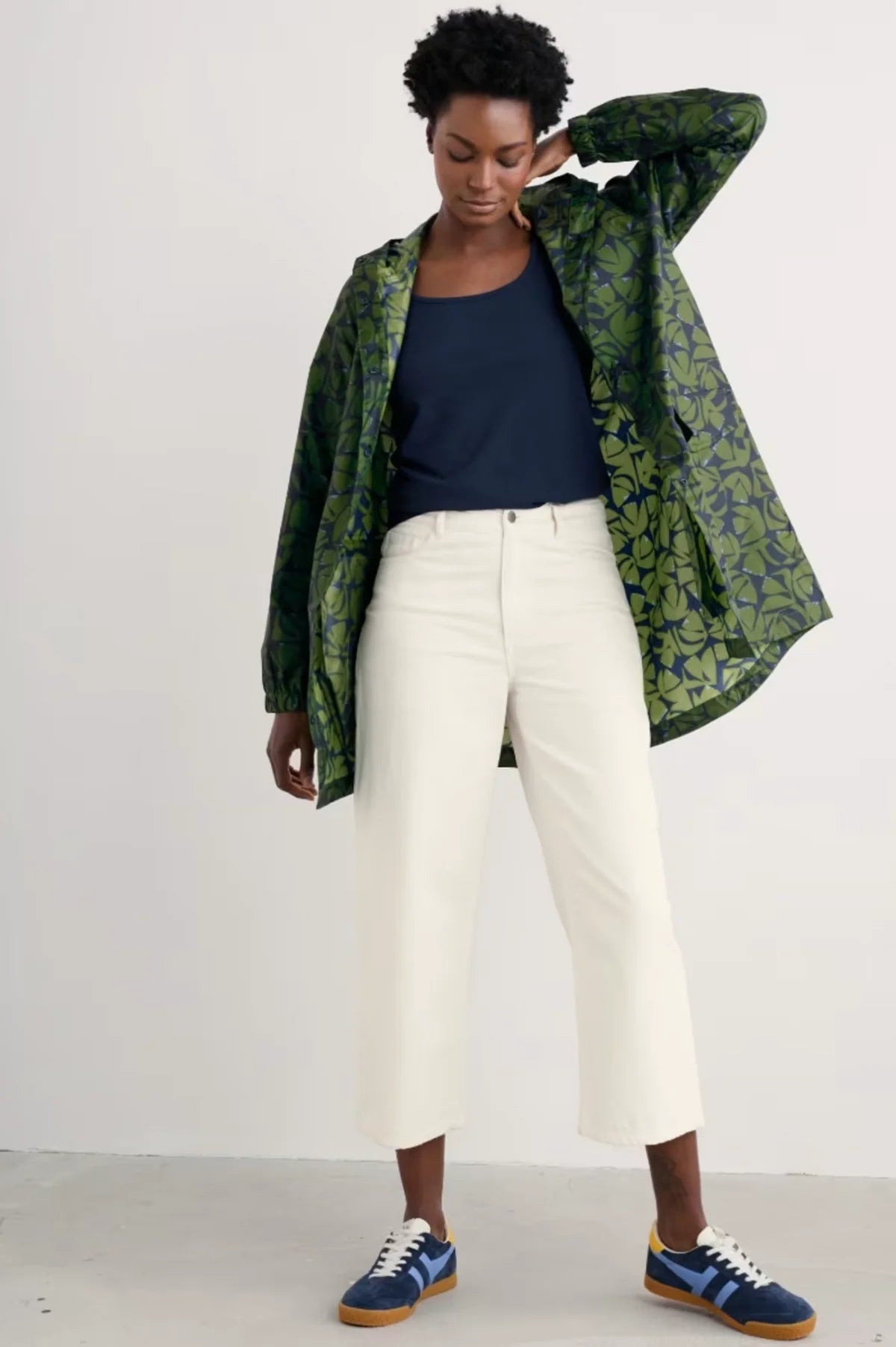 PACK IT JACKET - FLORAL CUTOUT FOREST GREEN
