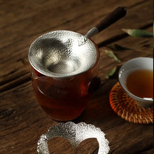 Load image into Gallery viewer, TEA STRAINER WITH STAND