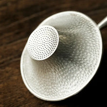 Load image into Gallery viewer, TEA STRAINER WITH STAND