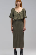 Load image into Gallery viewer, AVIOR SKIRT - OLIVE BRANCH