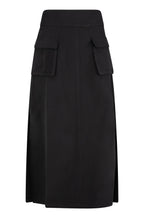 Load image into Gallery viewer, FAUNA SKIRT - BLACK
