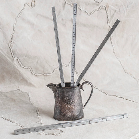 METAL MEASURING ROD/RULER