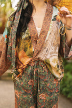 Load image into Gallery viewer, KIMONO  CARDIGAN - SECRET GARDEN