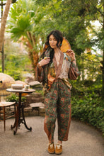 Load image into Gallery viewer, KIMONO  CARDIGAN - SECRET GARDEN