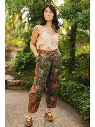 ARTISTS CROPPED PANTS - SECRET GARDEN