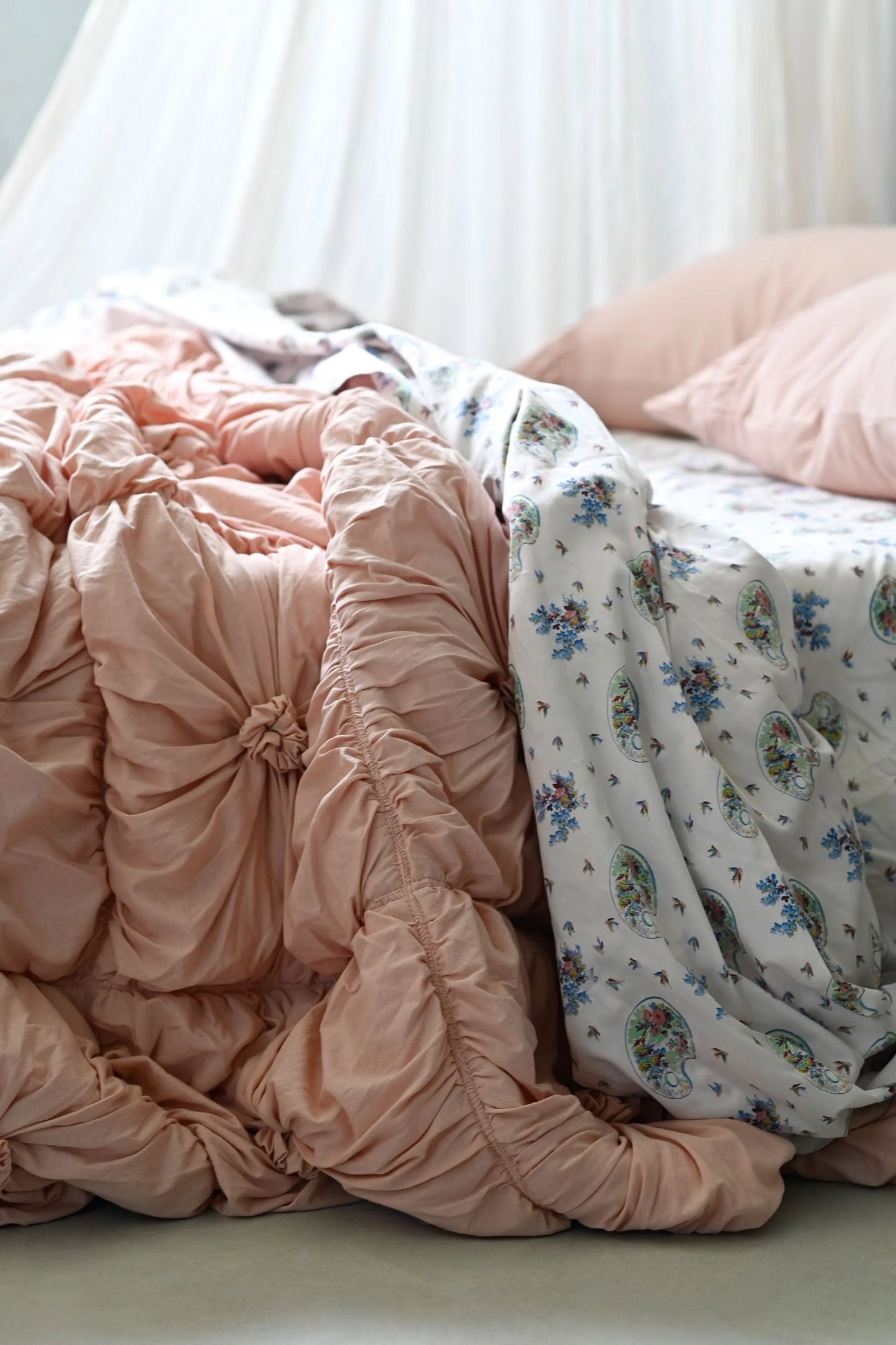 PALETTES & SWALLOWS SHEET SET