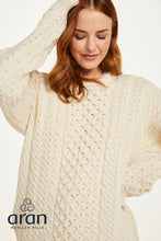 Load image into Gallery viewer, TRADITIONAL ARAN SWEATER