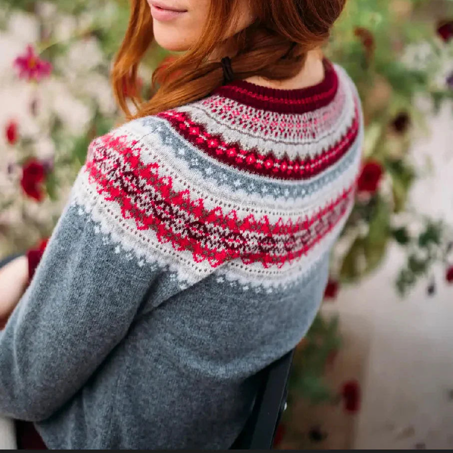 ALPINE SHORT SWEATER - GREYBERRY