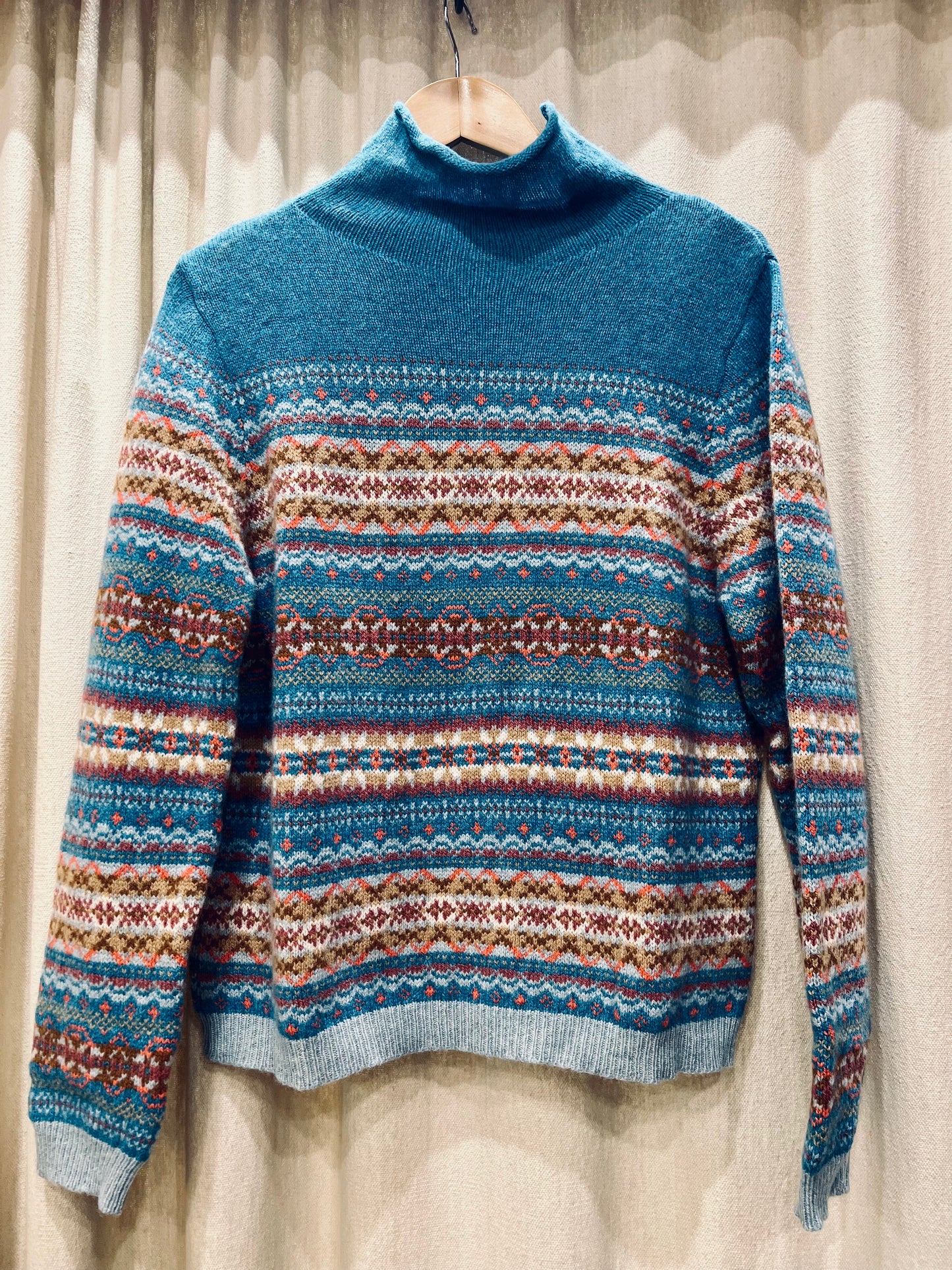 KINROSS HIGHNECK SWEATER - TOPAZ
