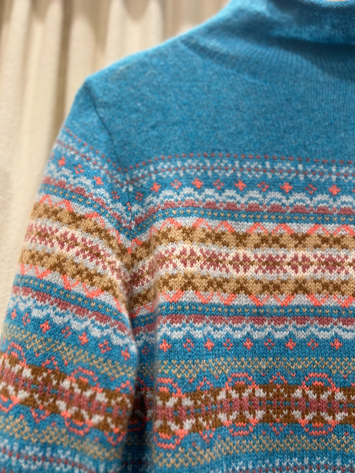 KINROSS HIGHNECK SWEATER - TOPAZ