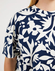 STENCIL FLORAL TEE - NAVAL BLUE FLORAL