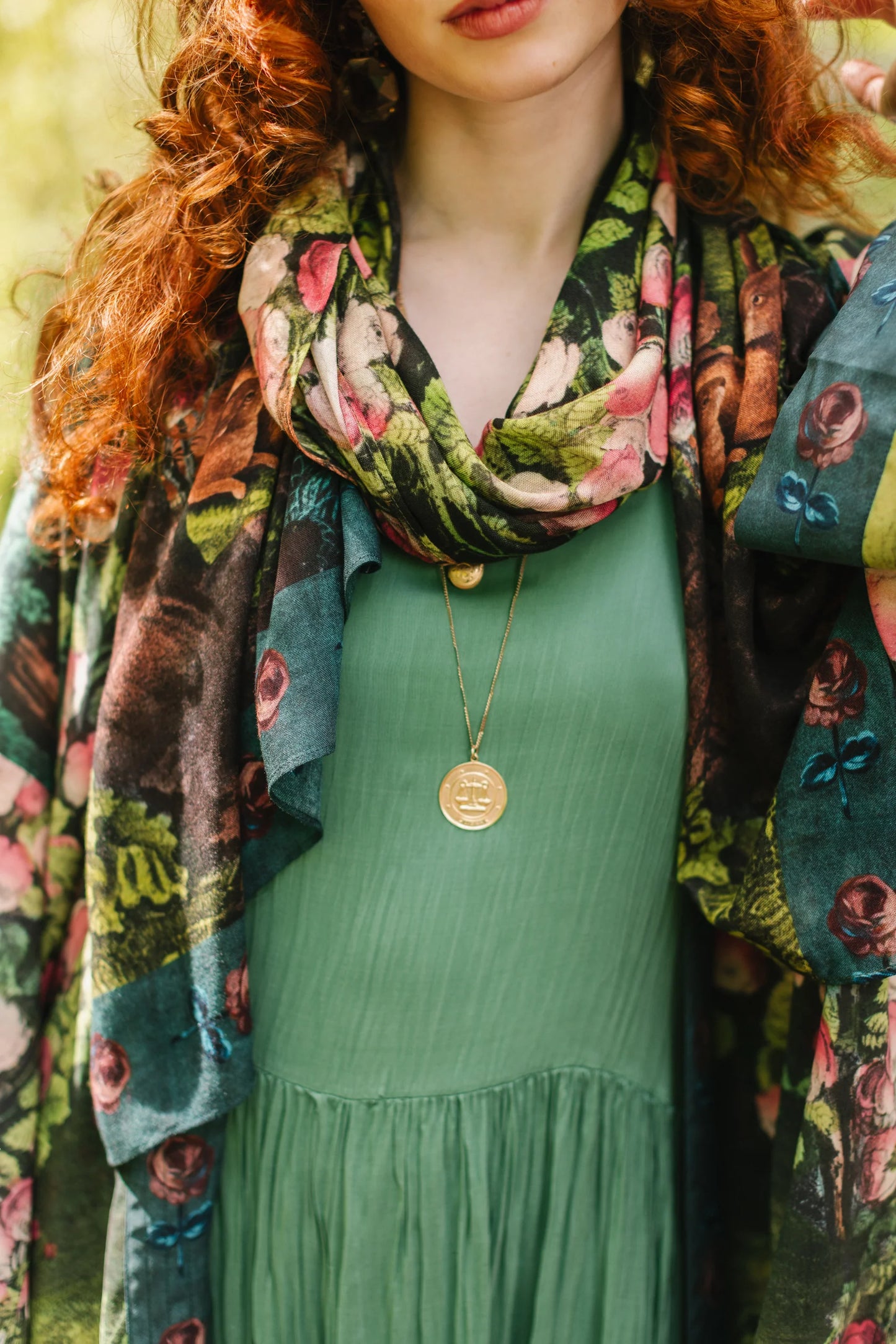 THE DAYDREAMER SCARF