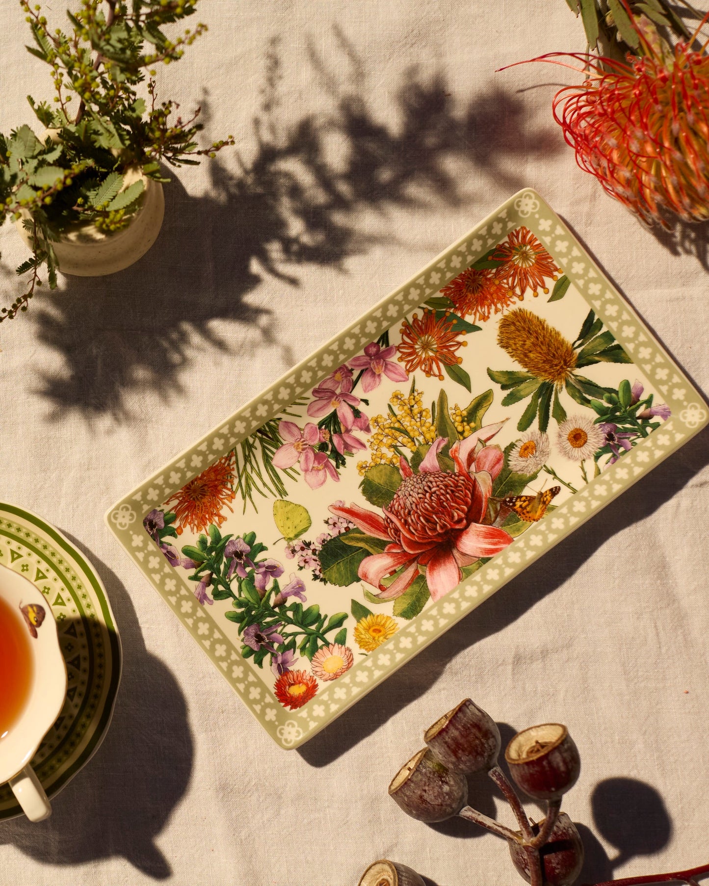 LARGE RECTANGLE TRINKET TRAY BOTANICAL BLOOMS
