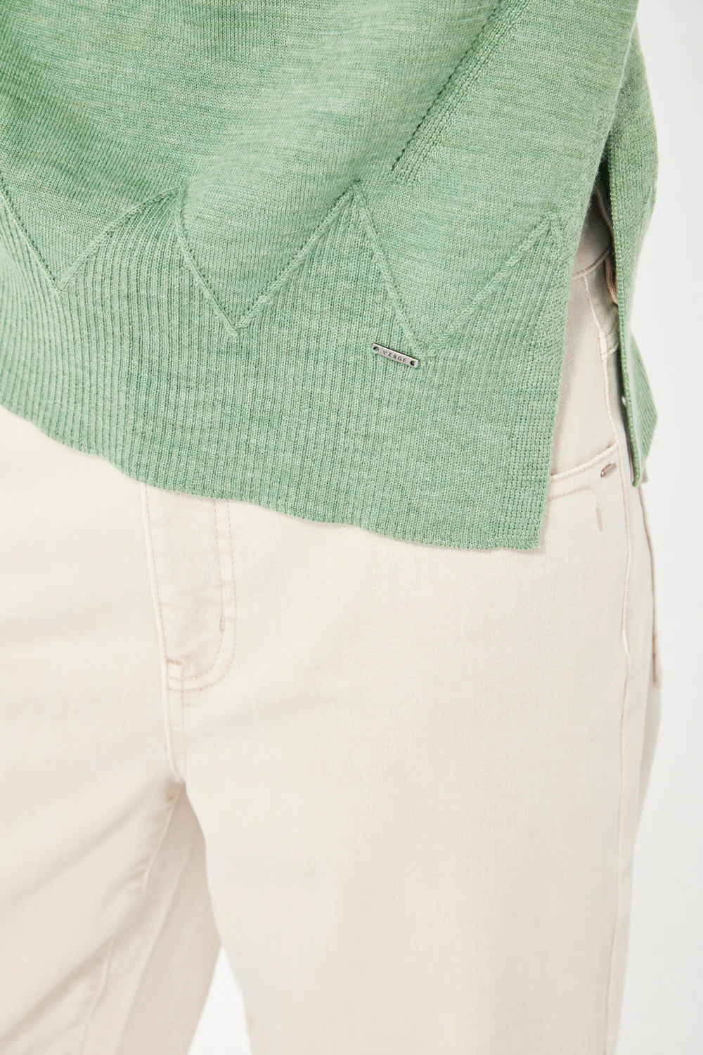GABY SWEATER - PISTACHIO