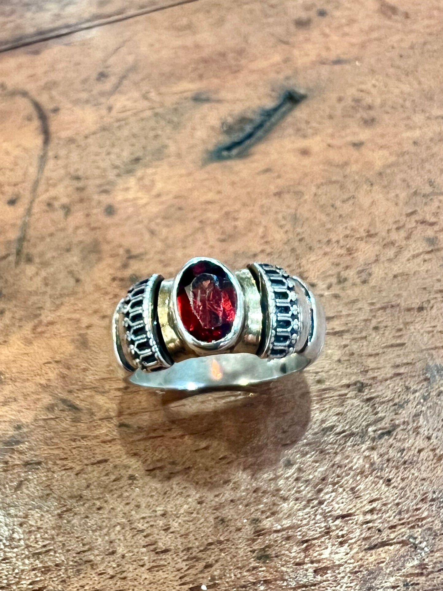 ARDEN SILVER, GOLD & GARNET RING