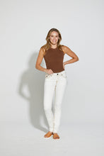 Load image into Gallery viewer, CHELSEA JEANS - MILK/TAN