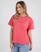 Load image into Gallery viewer, HUNTLEIGH OVERSIZED TEE -  CAYENNE