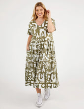 Load image into Gallery viewer, POSTCARD TEE DRESS - KHAKI &amp; CREAM