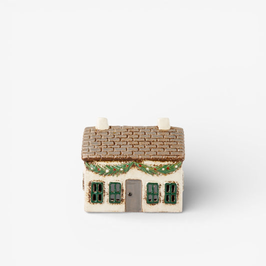 CHRISTMAS COTTAGE WITH SWAG TEALIGHT